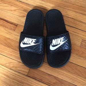 Women’s Nike Benassi JDI Slide